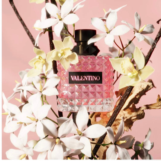 Donna Born In Roma Eau de Parfum with Bourbon
Vanilla & Jasmine (100ml)